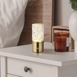 Lámpara de mesa LED recargable Lunki, color latón, altura 19 cm, CCT