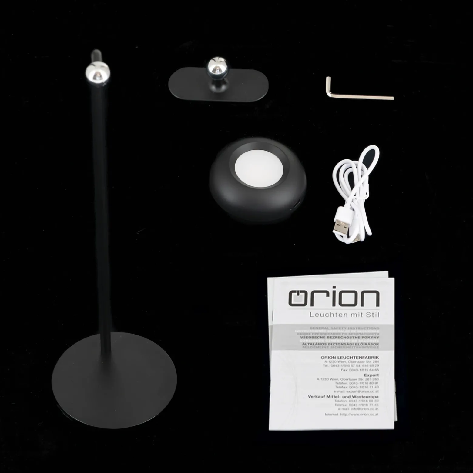 Lámpara de mesa LED recargable Kerby, negra, altura 40 cm, acero/aluminio