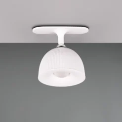 Lámpara de mesa LED recargable Maxima, blanca, altura 41 cm, plástico