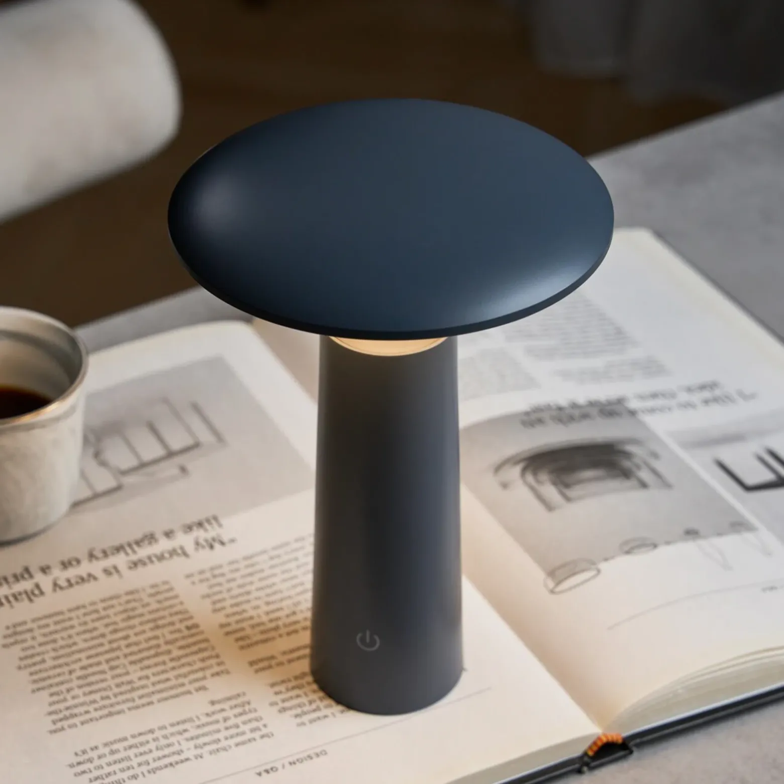 Lámpara de mesa LED recargable Pauleen ADORABLE SPARK, gris, 21 cm, IP44