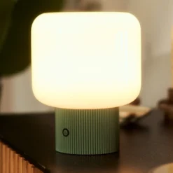 Lámpara de mesa LED recargable Lucande Katrin Palme, verde, cristal