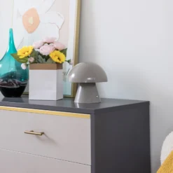 Lámpara de mesa LED recargable Lindby Nevijo, gris, Ø 18 cm, USB, atenuador de