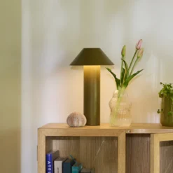 Lámpara de mesa LED Tower, verde oscuro, altura 32 cm, metal