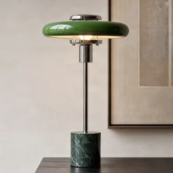Lámpara de mesa Lindby Branford, retro, verde, metal/mármol