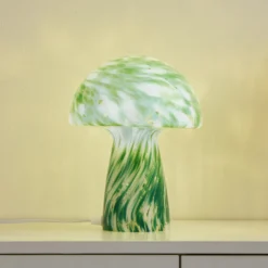 Lámpara de mesa Lindby Hubi, verde, cristal, Ø 22 cm, forma de seta