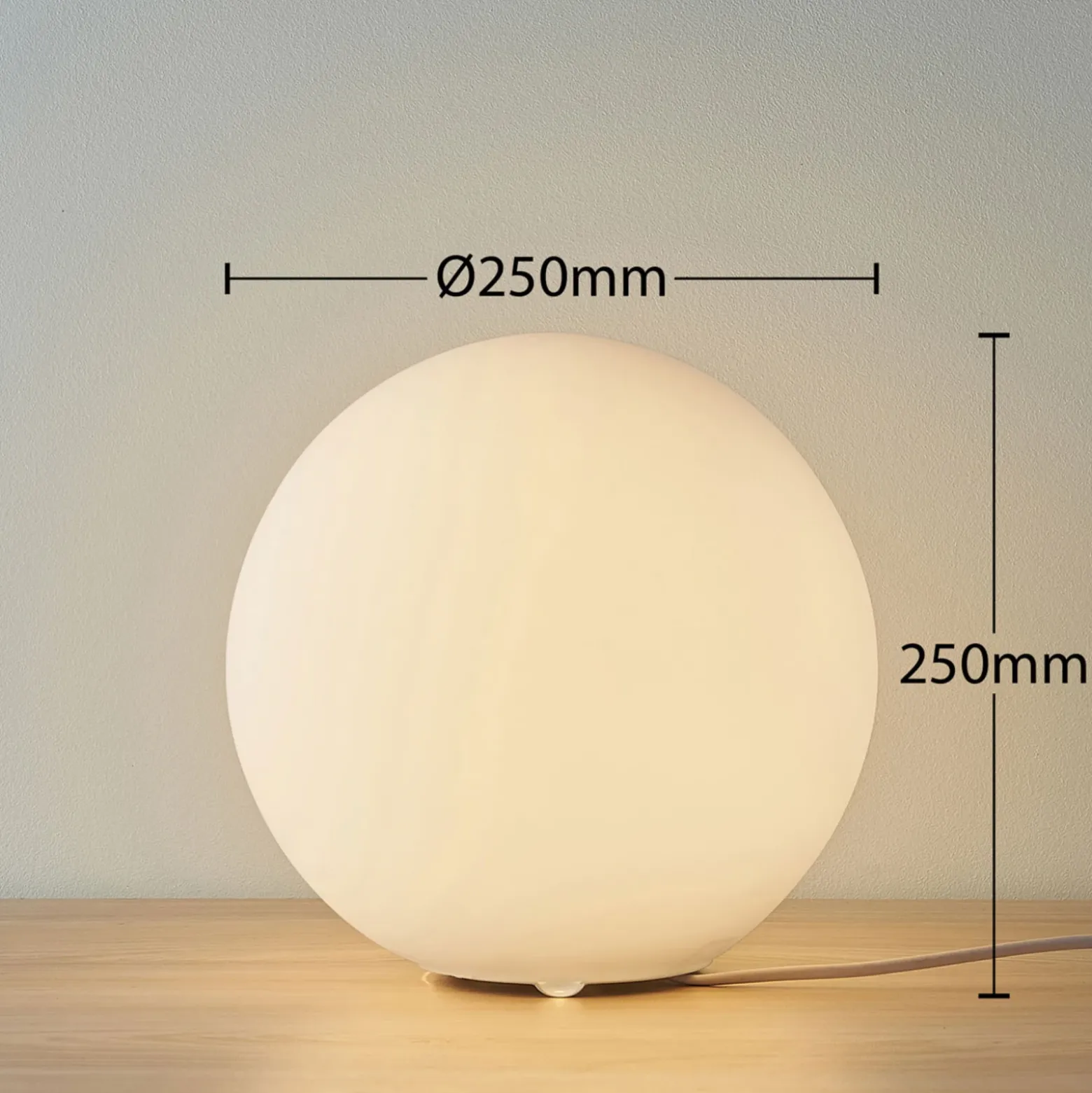 Lámpara de mesa Lindby Marike, blanca, cristal, globo, Ø 25 cm, E27