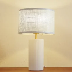 Lámpara de mesa Lindby Sorscha, blanca, hierro, Ø 26 cm