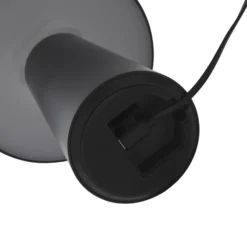 Lámpara de mesa Lindby Zyre LED recargable, negra, IP44, regulador táctil