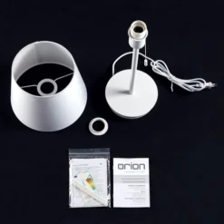 Lámpara de mesa Ludwig con puerto USB blanco