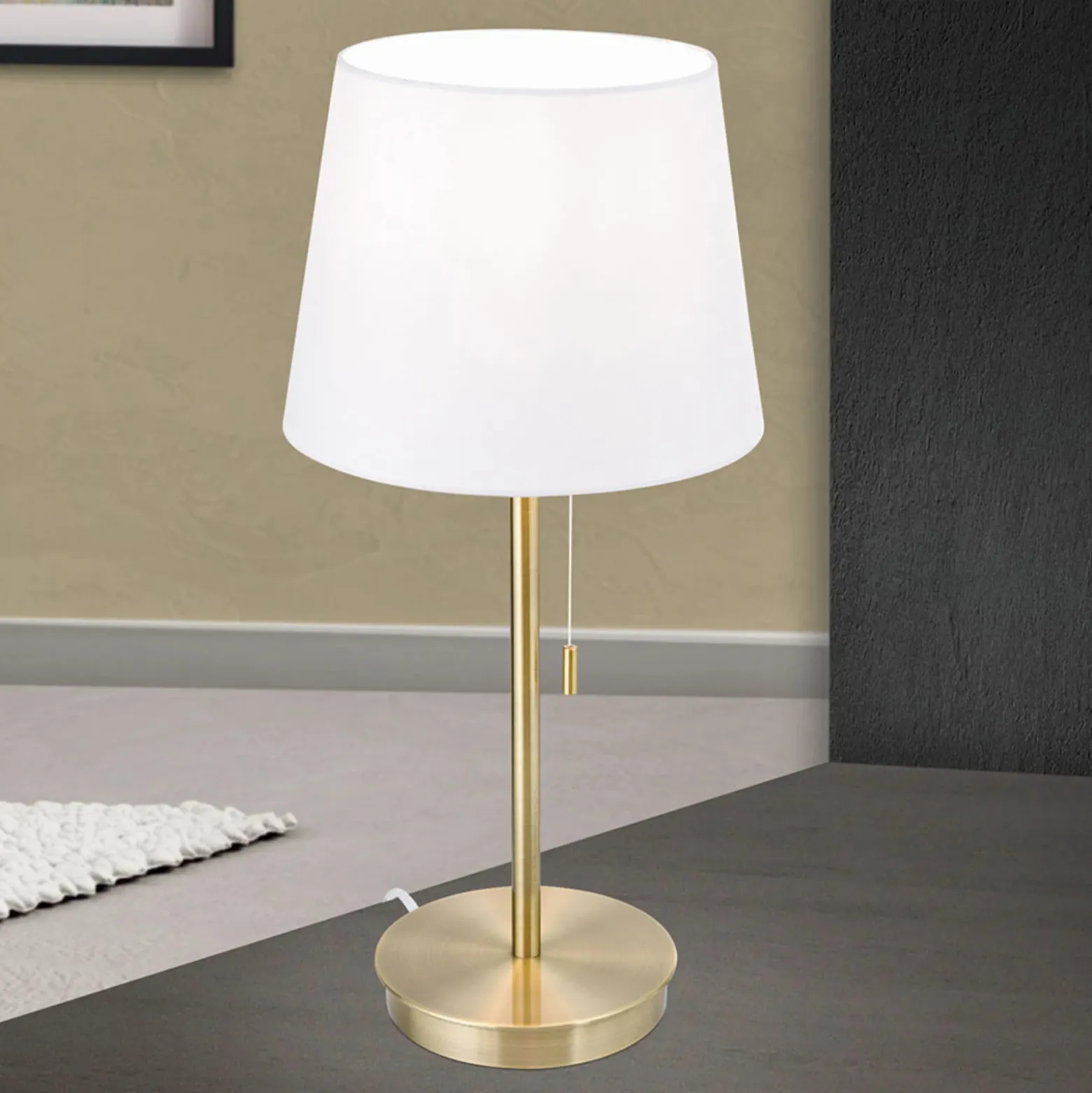 Lámpara de mesa Ludwig, USB blanco/latón antiguo