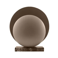 Lámpara de mesa ORBIT de Globen Lighting, marrón, altura 32 cm, base de mármol