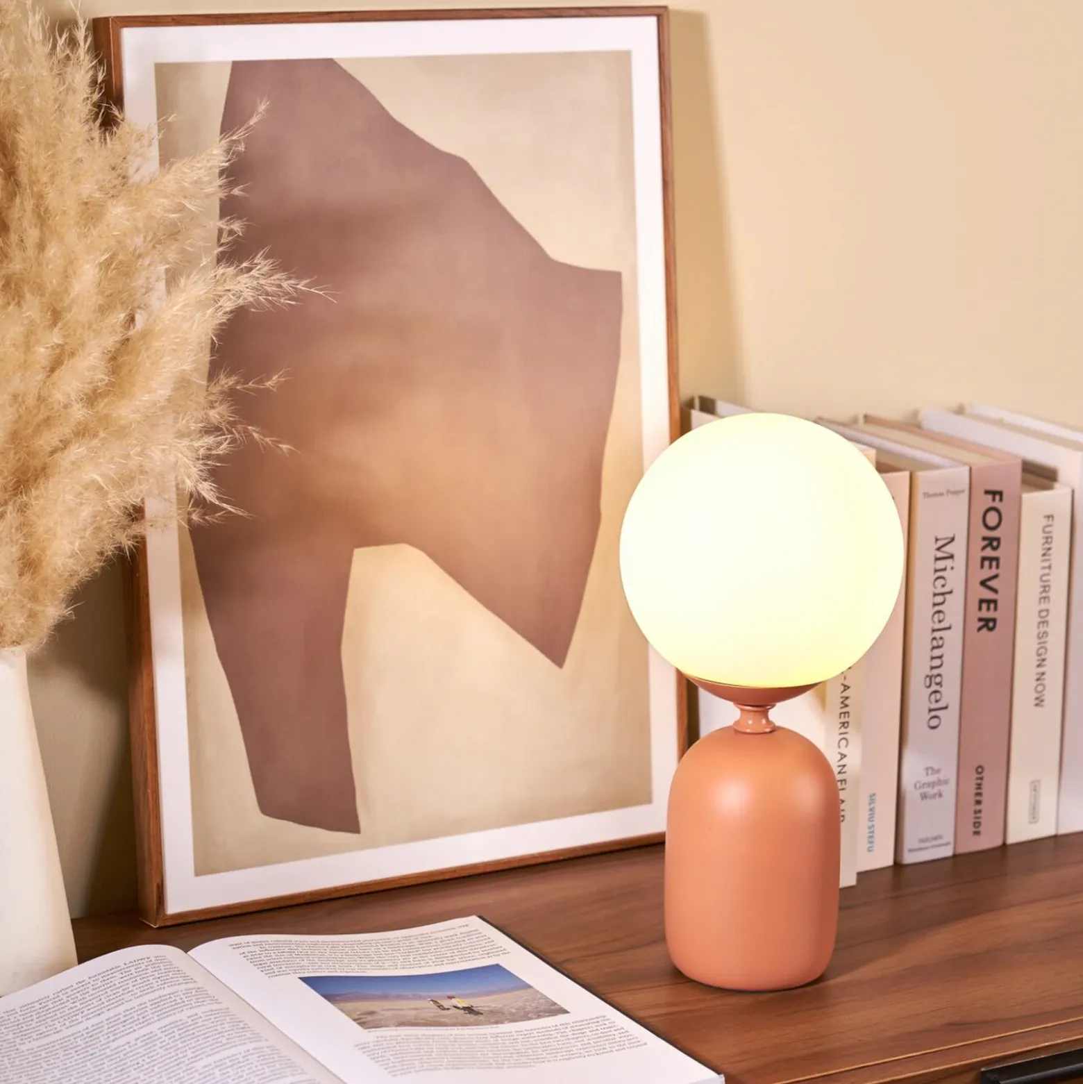 Lámpara de mesa Pauleen Glowing Charm, base de cerámica oxidada