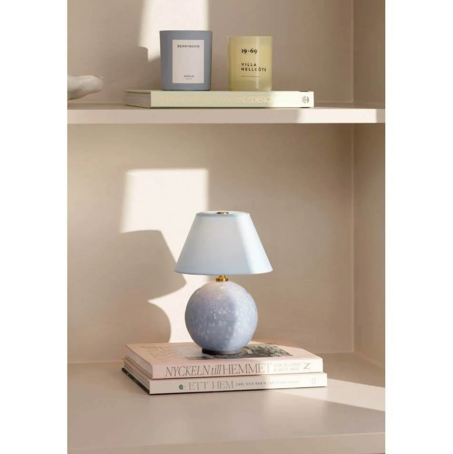 Lámpara de mesa recargable IRIS de Globen Lighting, azul, altura 23 cm, G4