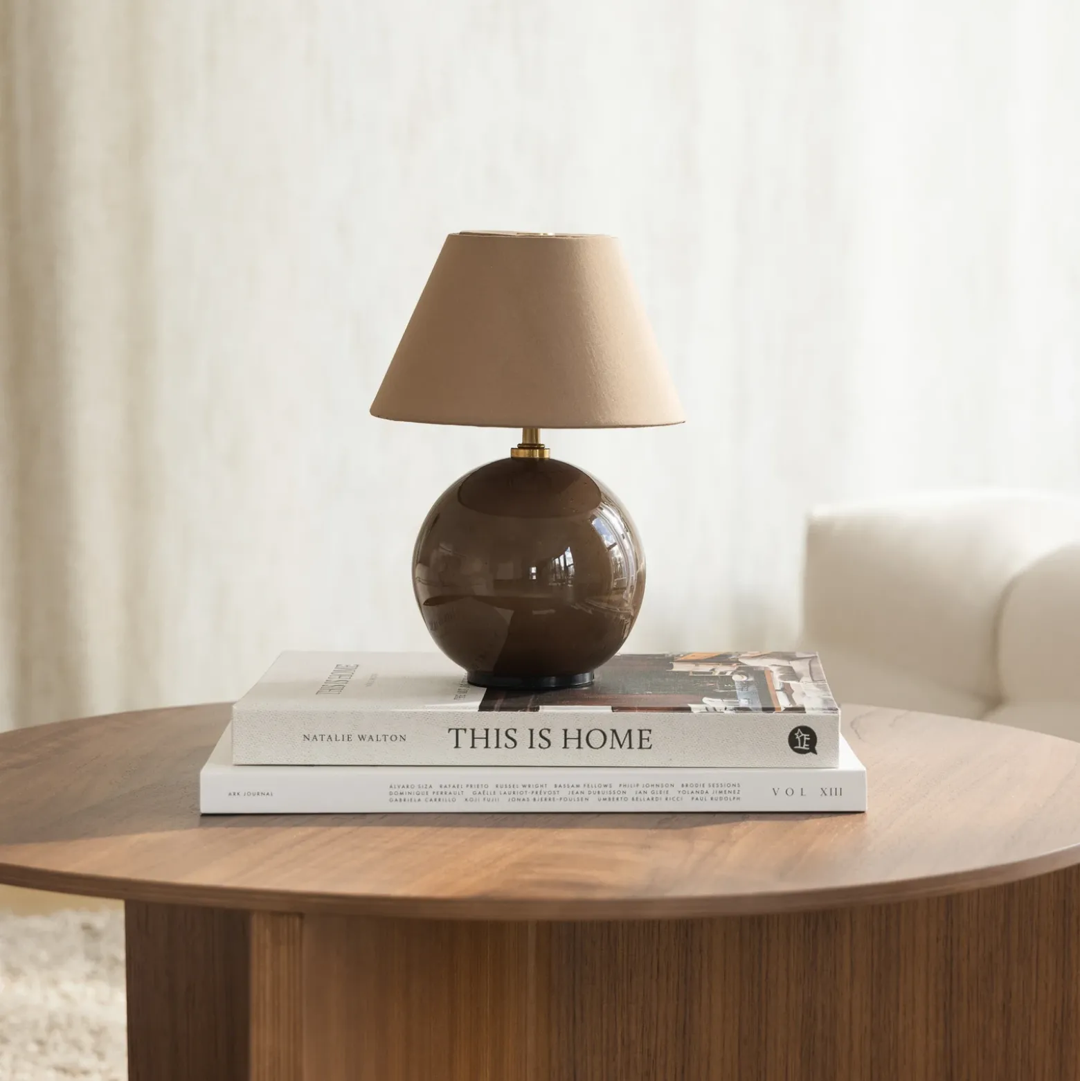 Lámpara de mesa recargable IRIS de Globen Lighting, marrón, 23 cm, G4