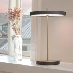Lámpara de mesa recargable LED UMAGE Asteria Move antracita/latón 31 cm