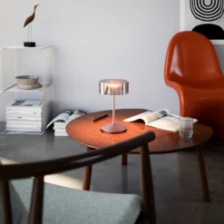 Lámpara de mesa recargable Numotion LED, oro rosa, cristal, IP54, atenuable