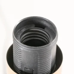 Lámpara de mesa Romina con pantalla de lino, base negra