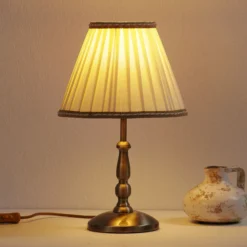 Lámpara de mesa ROSELLA de 40 cm de altura
