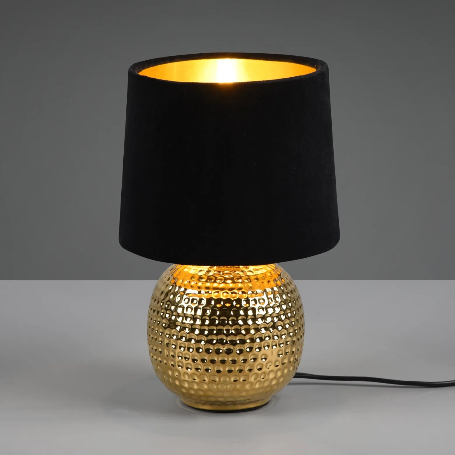 Lámpara de mesa Sophia pie de cerámica, negro/oro