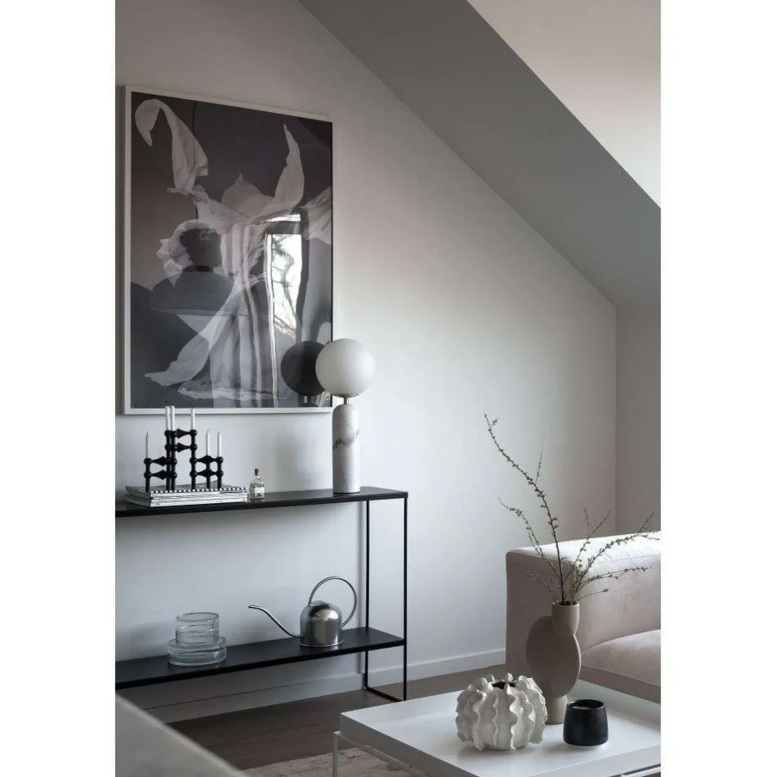 Lámpara de mesa Torrano de Globen Lighting, blanca, altura 53 cm