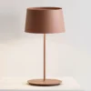 Lámpara de mesa Vibia Warm 4896, Ø 22 cm, marrón