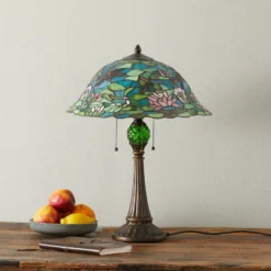 Lámpara de mesa Waterlily de estilo Tiffany
