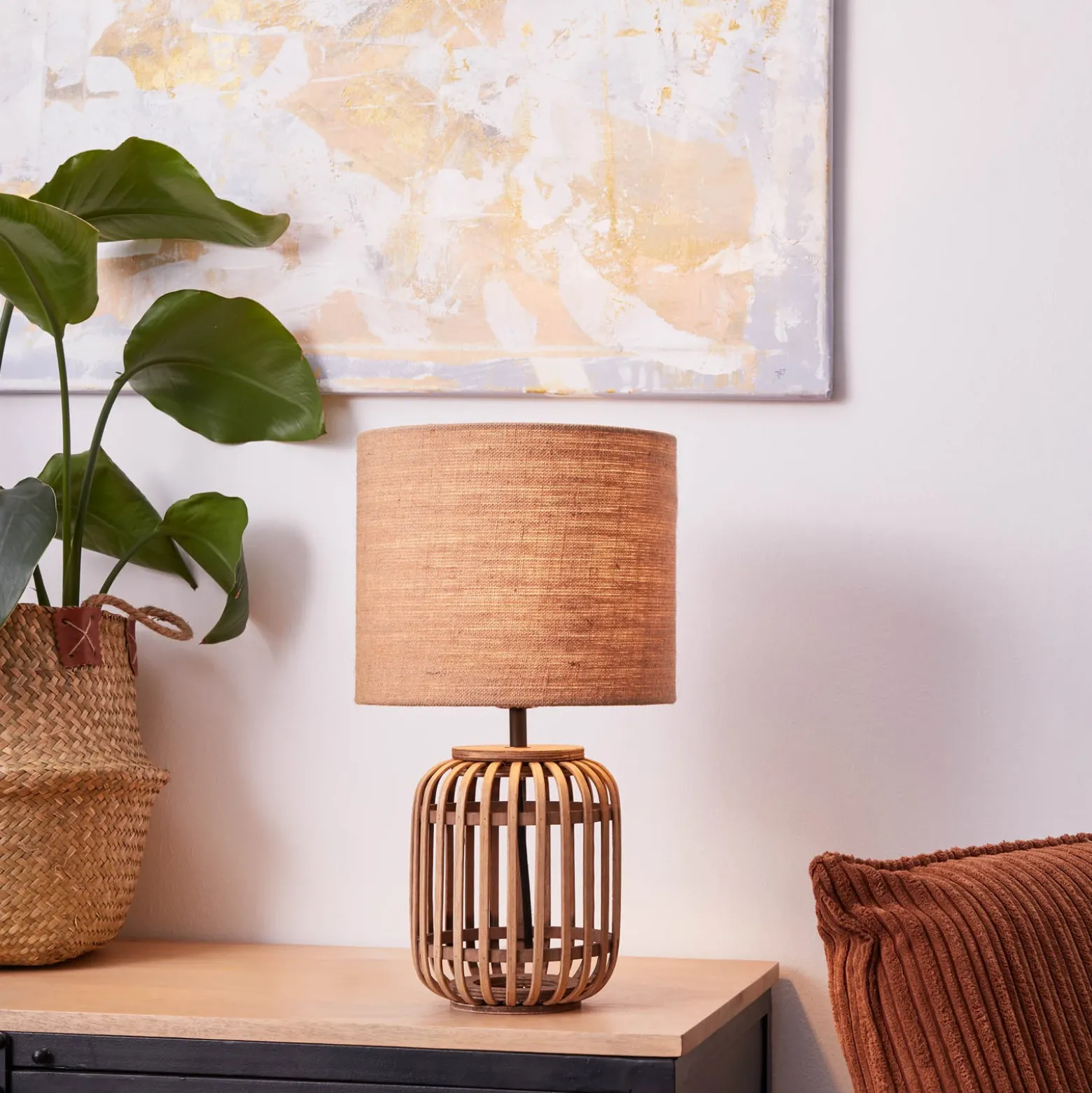 Lámpara de mesa Woodrow de bambú pantalla textil
