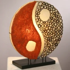 Lámpara de mesa Ying Yang sobre base de madera 33 cm