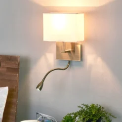 Lámpara de pared DARIO con luz de lectura LED