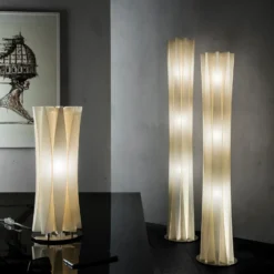 Lámpara de pie Bach de Slamp, altura 184 cm, dorada