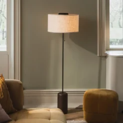Lámpara de pie Bosco de Globen Lighting, beige/marrón, altura 144 cm