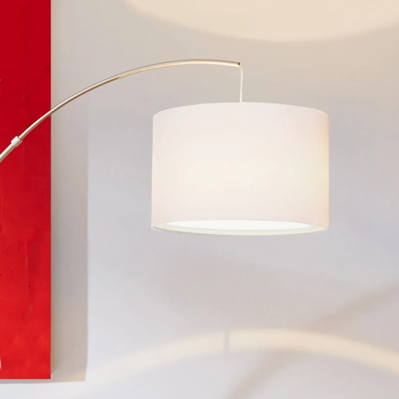 Lámpara de pie Clarie, blanca, color hierro, 180 cm, tela/metal