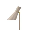 Lámpara de pie Dyberg Larsen DL12, beige/latón, 139 cm, metal