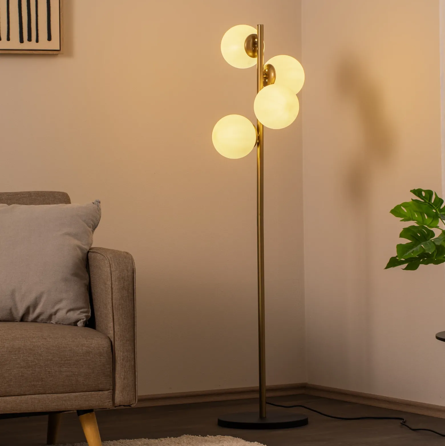 Lámpara de pie Faze, dorada, cristal, 130 cm, 4 luces, E27