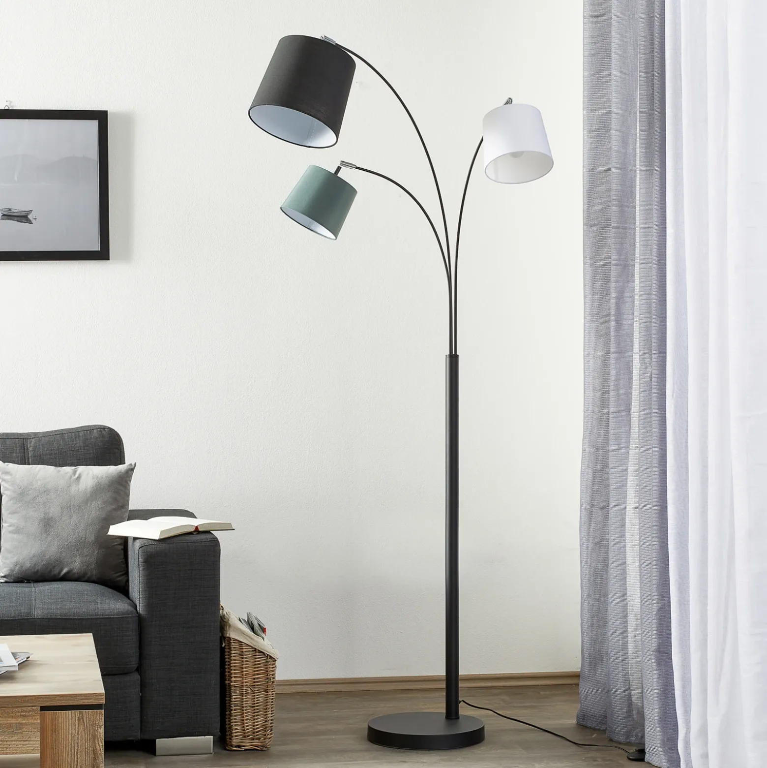 Lámpara de pie Foggy de By Rydéns, 3 luces, negra