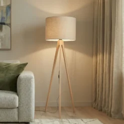 Lámpara de pie Grand, beige/pino, altura 145 cm, E27