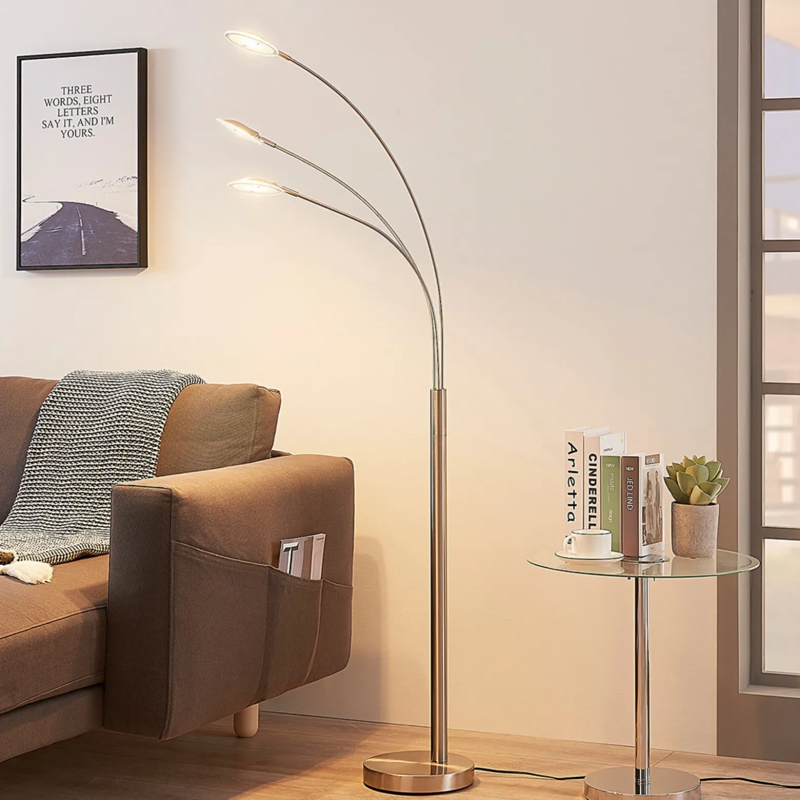 Lámpara de pie LED Anea de Lindby, 167 cm, 3 luces, color níquel
