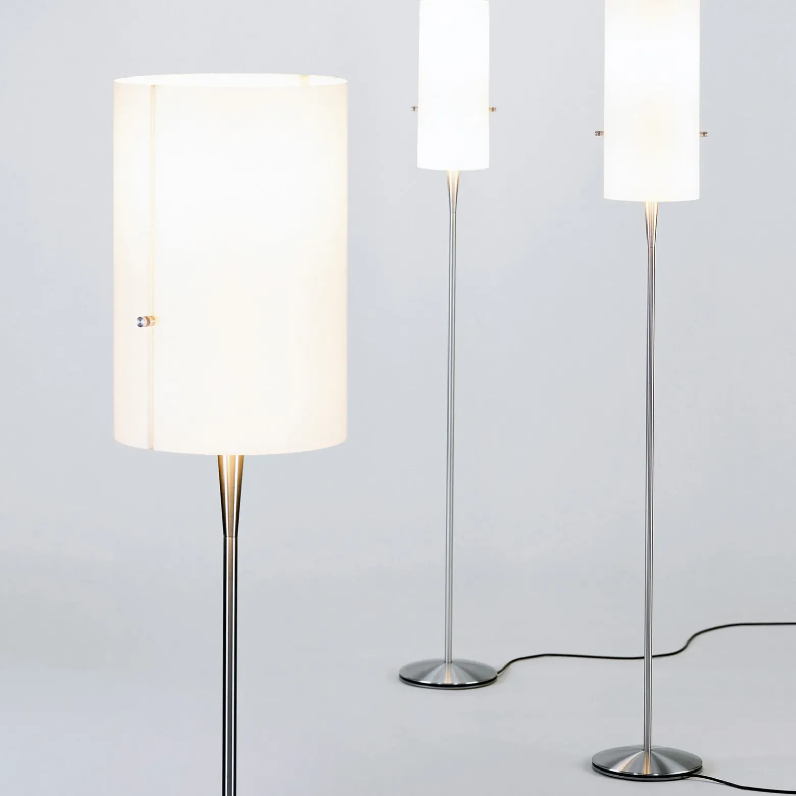 Lámpara de pie LED Club M de serien.lighting, aluminio
