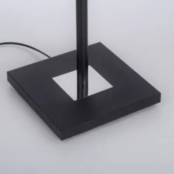 Lámpara de pie LED Hans con lámpara de lectura, angular, negra