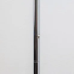 Lámpara de pie LED Lindby Malea, color cromo, atenuable, 180 cm