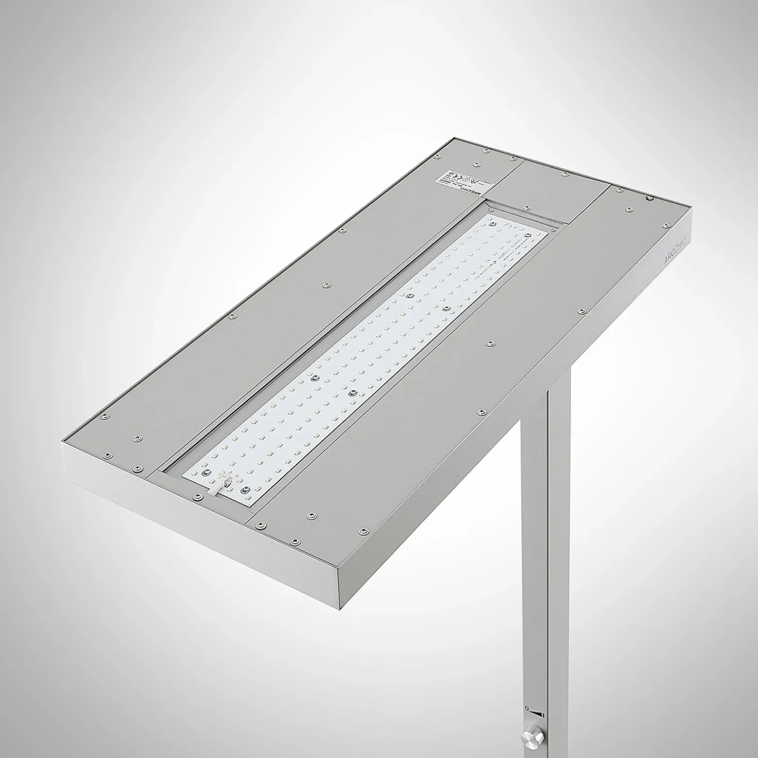 Lámpara de pie LED Logan Pro de Arcchio, plateada, con sensor, atenuable