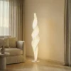 Lámpara de pie LED Lucande Novelle, blanca, CCT, altura 137 cm