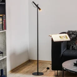 Lámpara de pie LED Magneto de Foscarini, negra