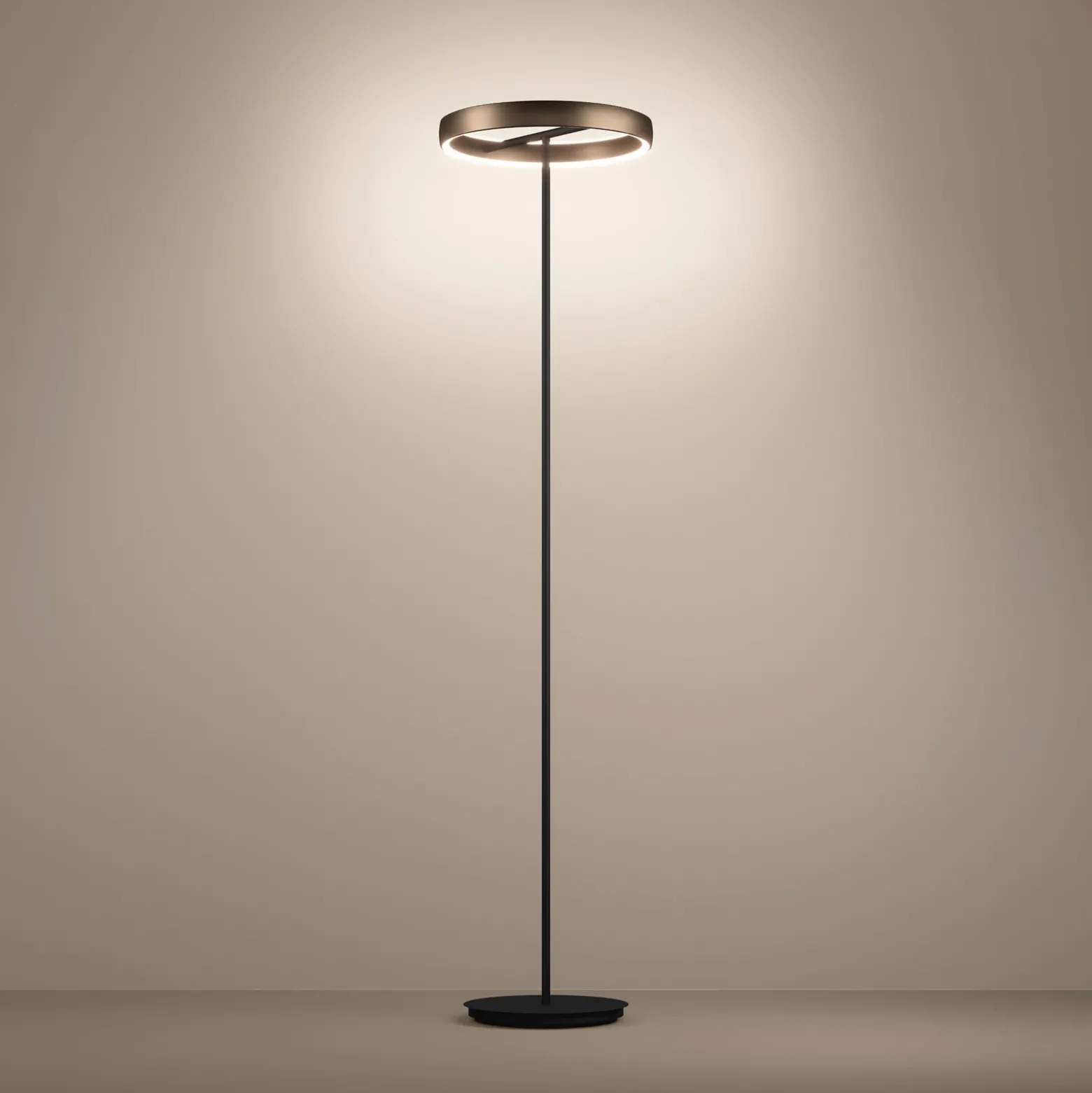 Lámpara de pie LED Stars of Light Trabuco, negro/marrón, 175 cm