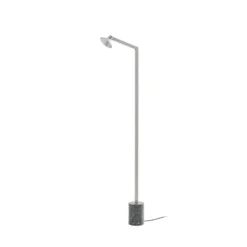 Lámpara de pie LED Steve de Lucande, aluminio, 130 cm, atenuable