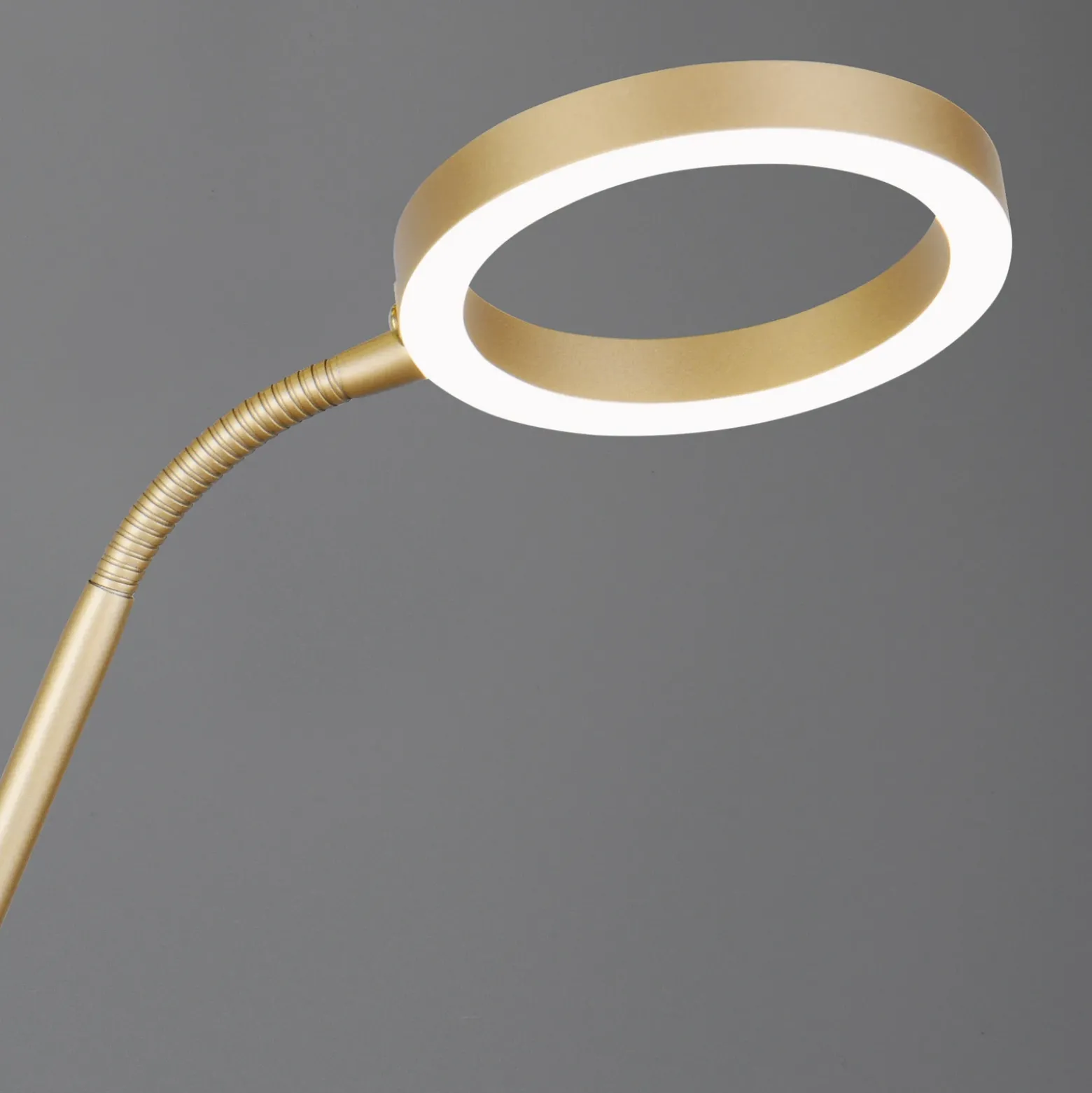 Lámpara de pie LED Willis, dorada, altura 180 cm, metal, CCT, atenuador
