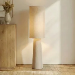 Lámpara de pie Lindby Elfie, altura 124 cm, beige, lino, 2x E27