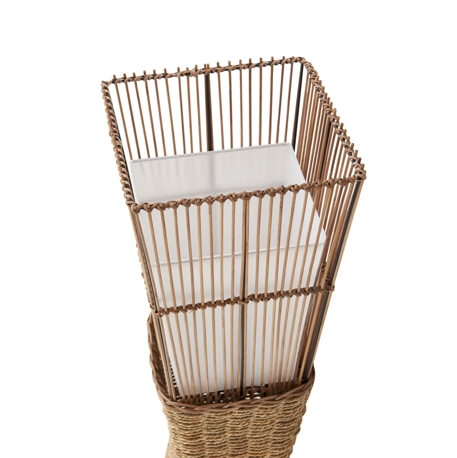 Lámpara de pie Lindby Jacinto, bambú, cáñamo, altura 130 cm