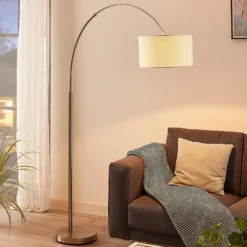 Lámpara de pie Lindby Railyn, blanca, tela, 200cm, E27
