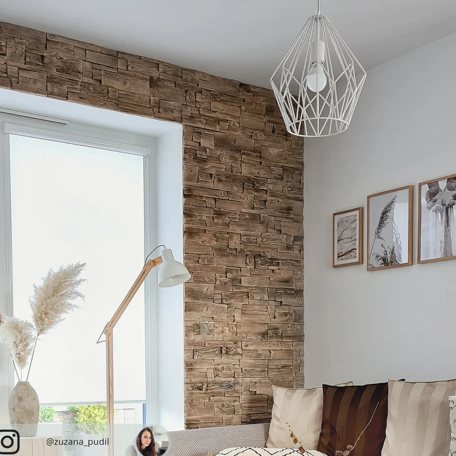 Lámpara de pie Lindby Shivanja, madera, regulable, 146 cm, E27